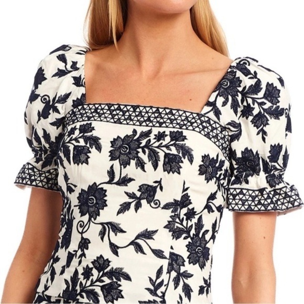Antonio Melani White Navy Floral Embroidered Puff Sleeve Square Neck Blouse 0